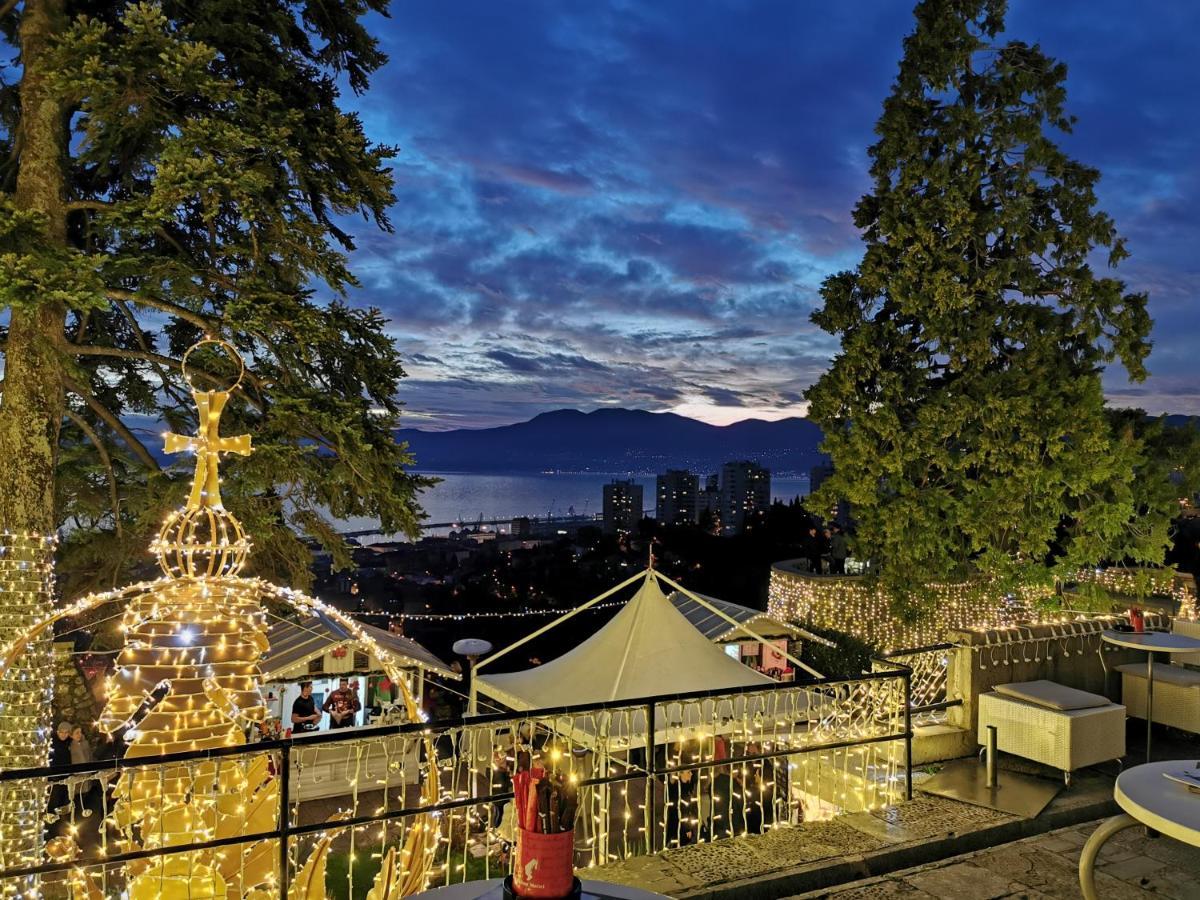 Apartment Belvedere With Seaview Rijeka Exteriör bild