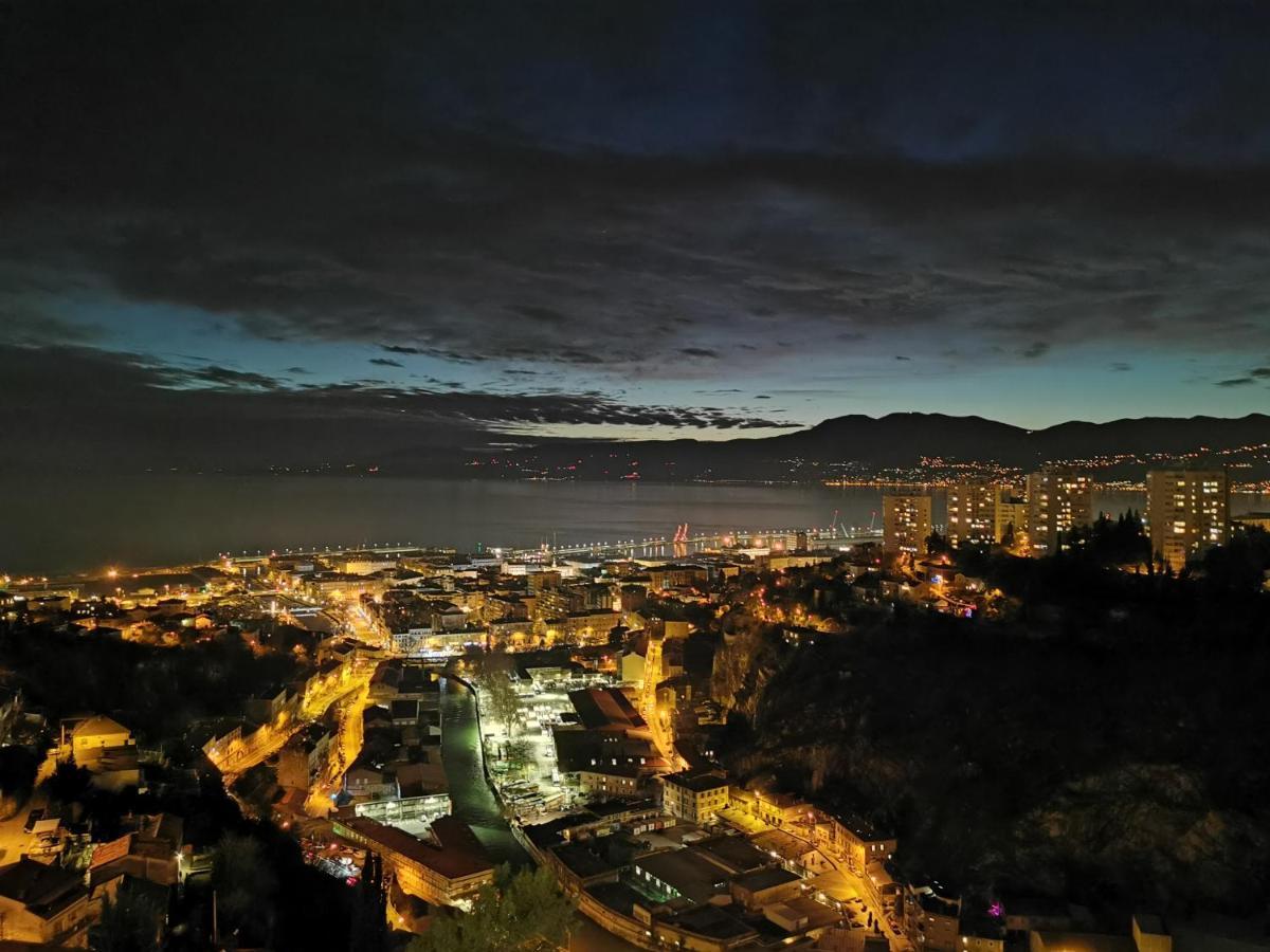 Apartment Belvedere With Seaview Rijeka Exteriör bild