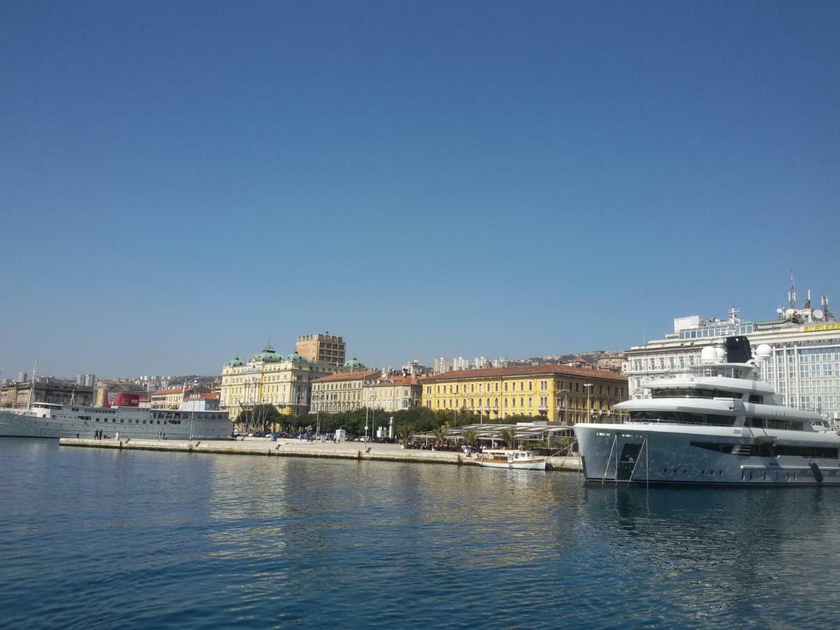 Apartment Belvedere With Seaview Rijeka Exteriör bild